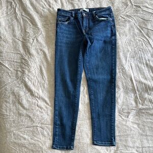 ZARA Women's Blue Jeans Ankle Size 8